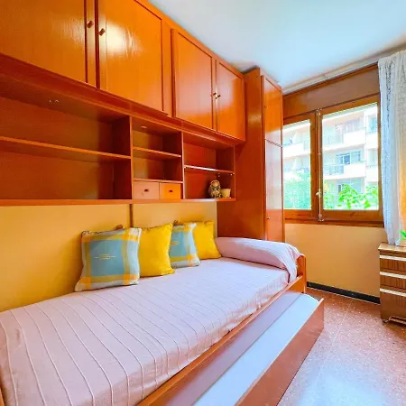 Apartamento Nina, 3 Hab, 2 Banos, Playa, A/a,6 Pers * Salou